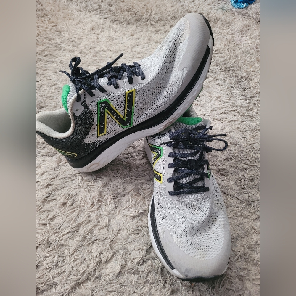 New Balance Mens Fresh Foam 680 Running Shoes